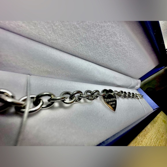 Authentic Tiffany&Co Heart Tag Bracelet - Picture 5 of 5